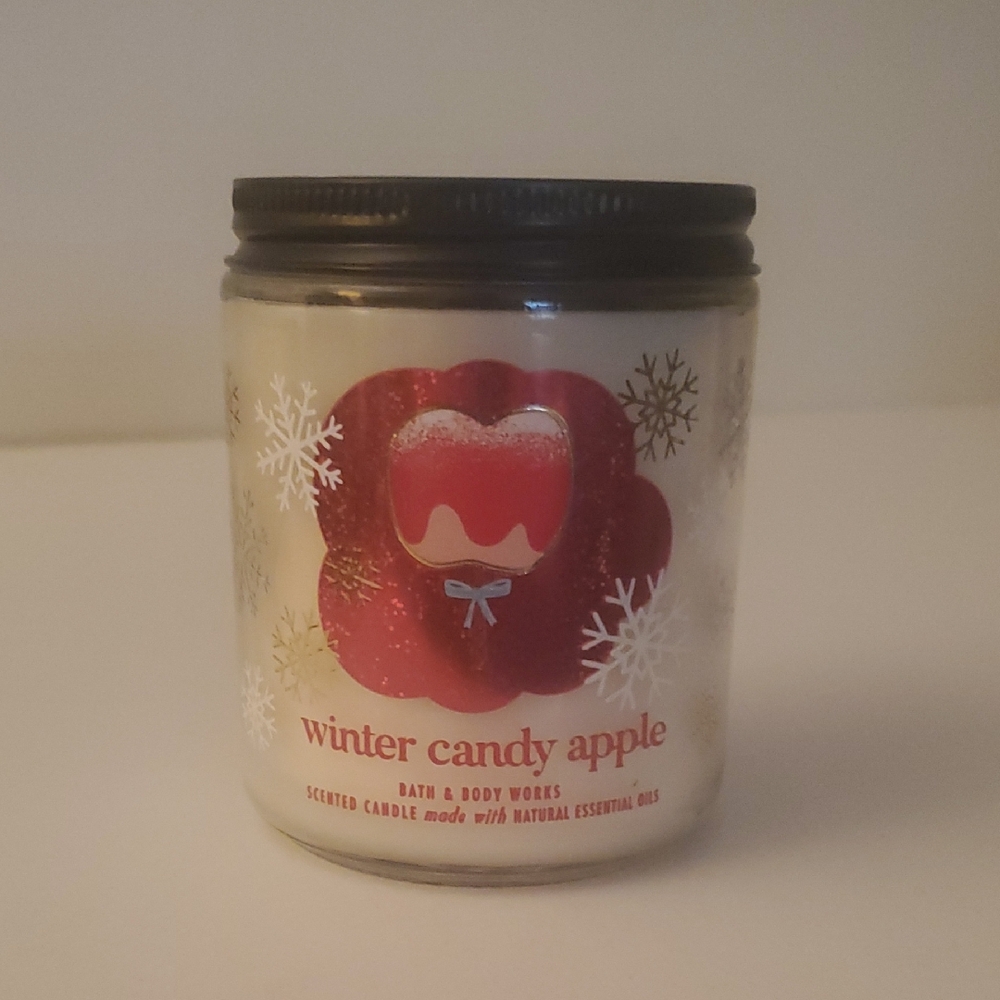 Winter Candy Apple Scented Candle by Bath & Body Works